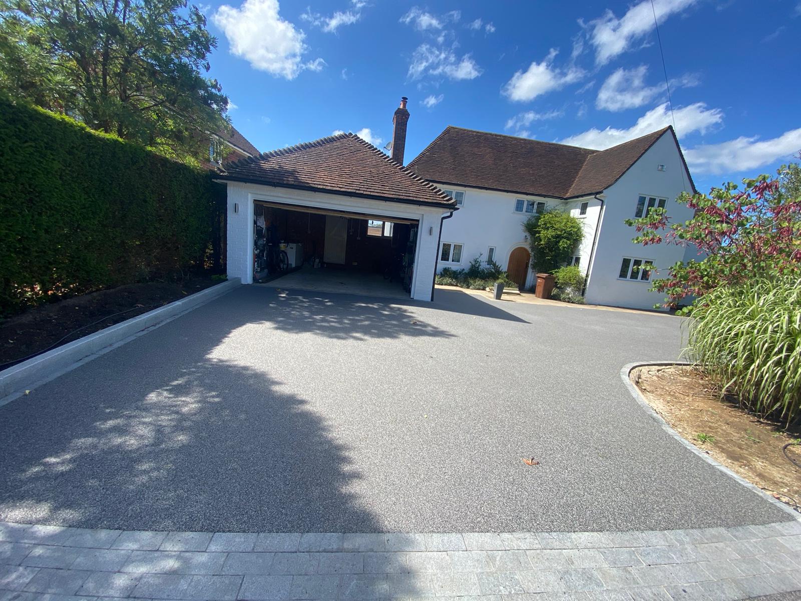 Domestic Driveway Services: Revamp Your Home’s Exterior