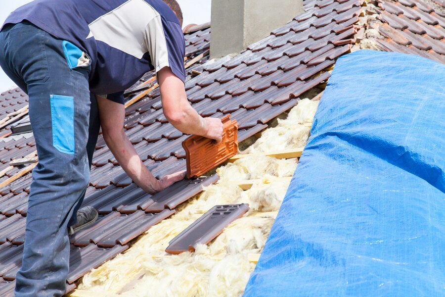 Looking for Tile Roof Repair Services? Here’s What You Need