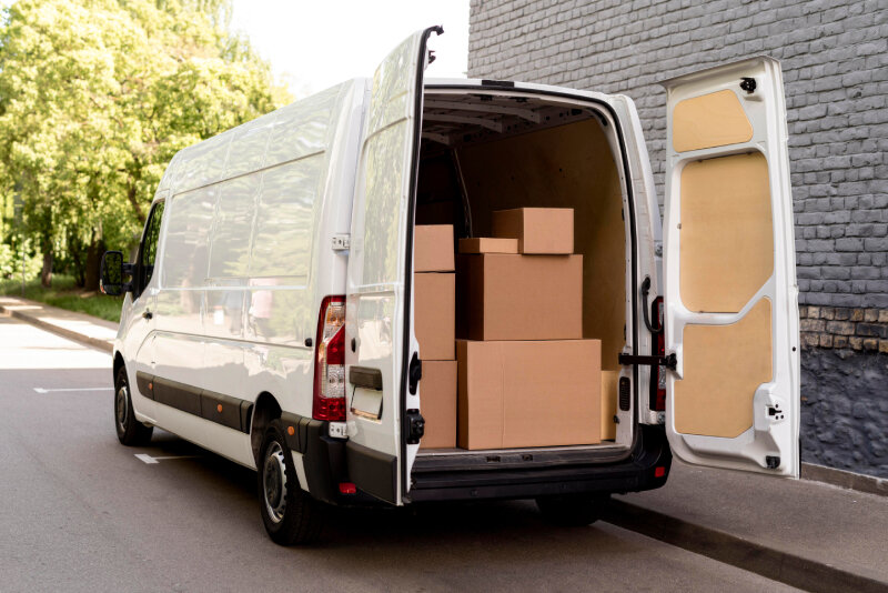 How to Coordinate Courier Deliveries in Cardiff During the Holidays