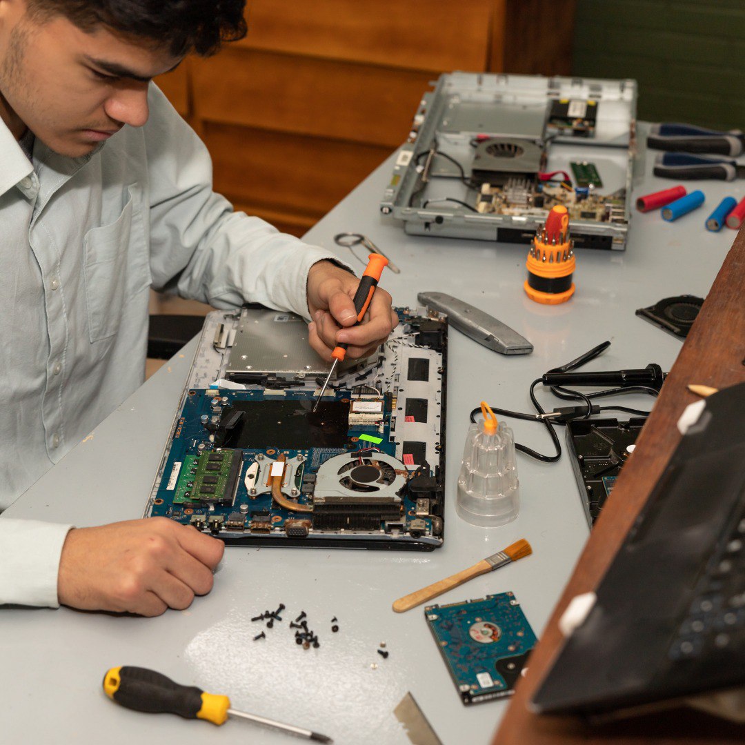Reliable Computer Services for Every Need | GeekSquards