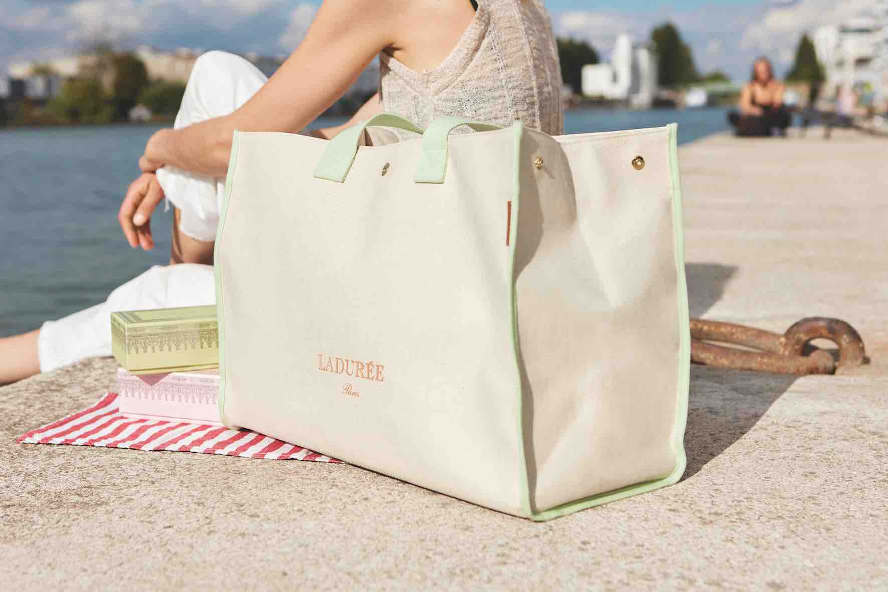 Wholesale Tote Bags: The Perfect Addition for UK Retailers