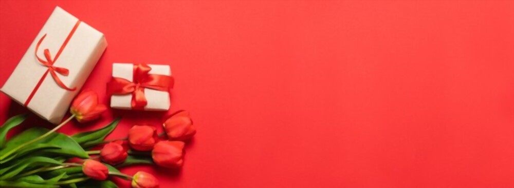 Last-Minute Valentine’s Day Gifts To Canada