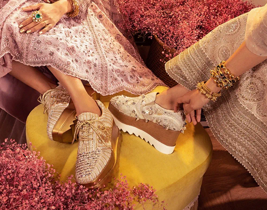 Step into Fashion with Wedge Shoes for Women – ShopAnaar