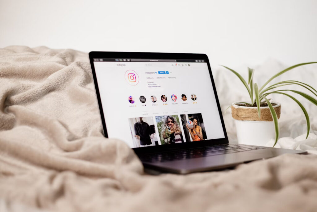 Hire Social Media Expert To Rank Your Business Higher