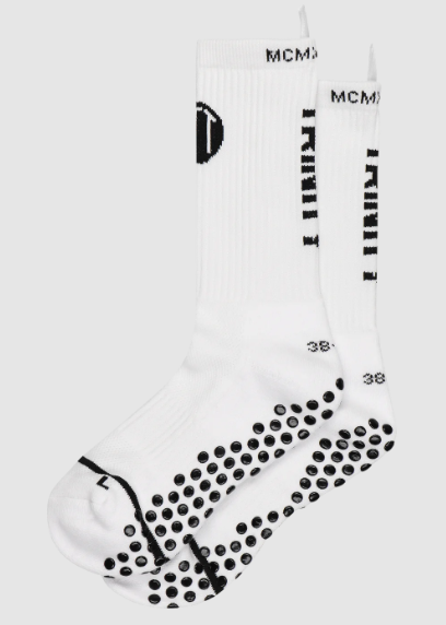 Why White Grip Socks Are a Game-Changer for Your Workout Routine