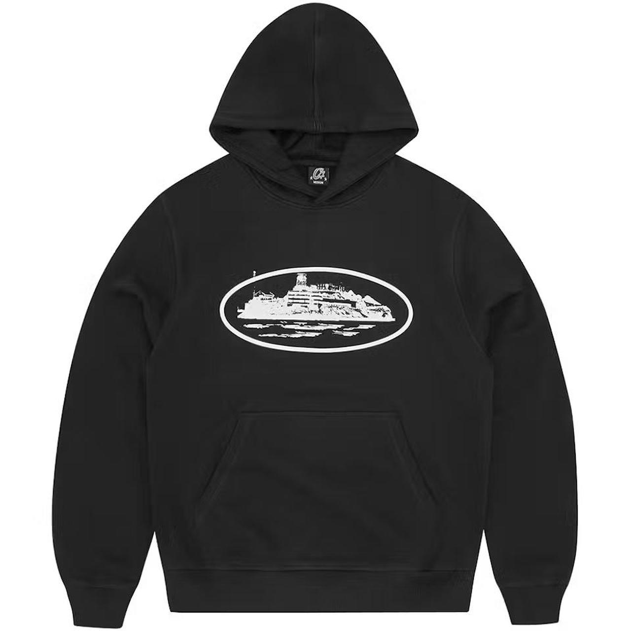 Why Cortiez Hoodies and Cargos Are Must-Have Streetwear