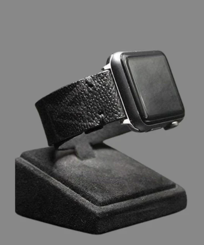 Luxury Meets Functionality: Exploring the Charm of LV Apple Watch Bands