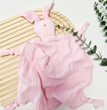 Esplorando il mondo di Dou Dou Gold Bunny: storia, design e popolarità