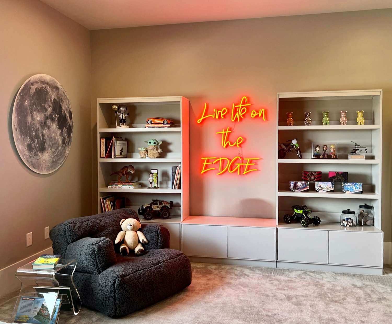 Why Las Vegas is the Perfect City for Bold Interior Design
