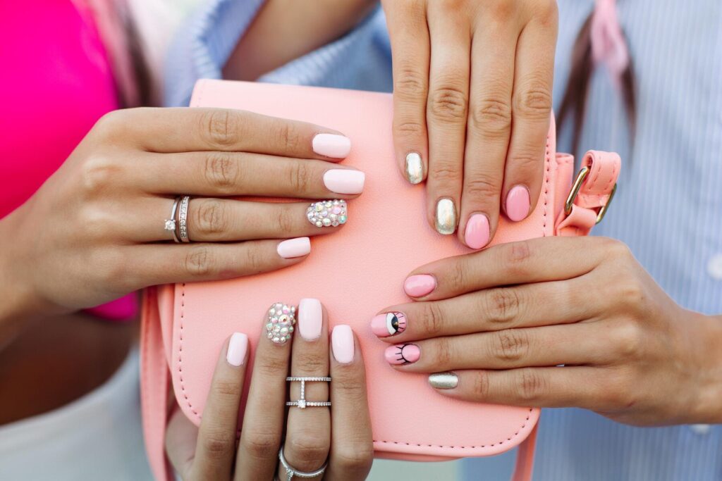 How Much Does Acrylic Nails Cost?