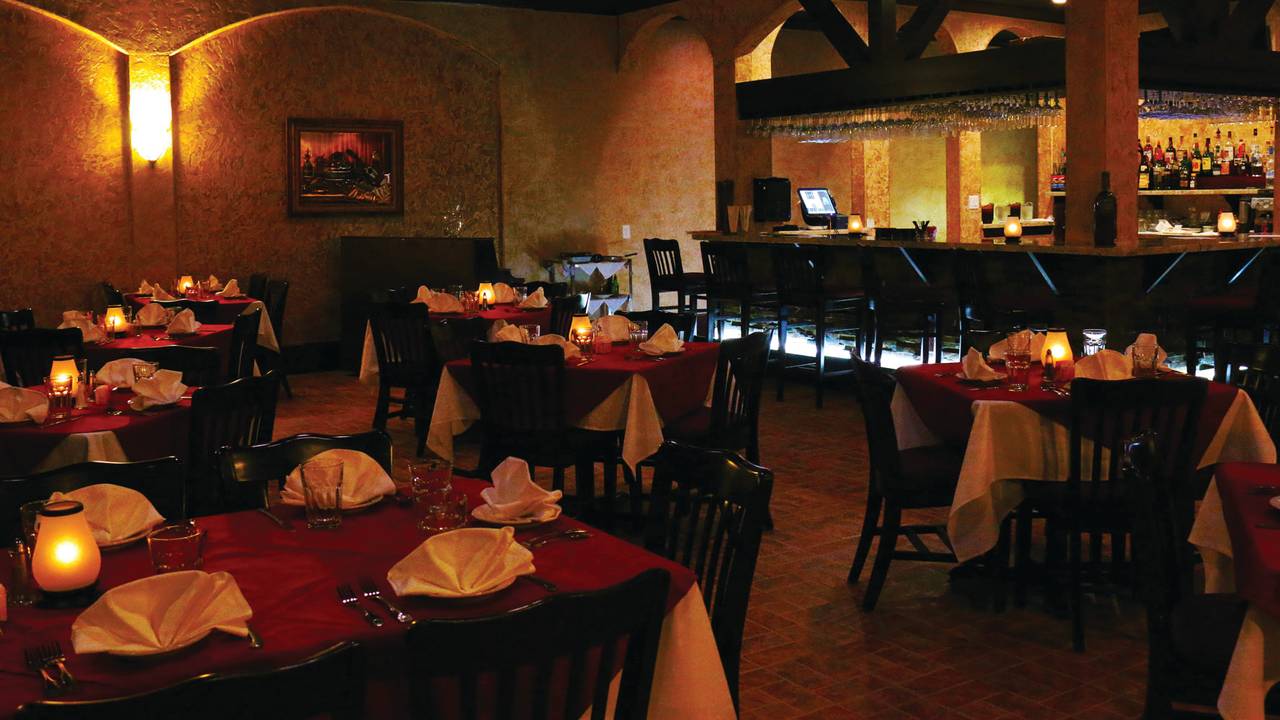 Must-Try Dishes on the Best Restaurants in The Woodlands