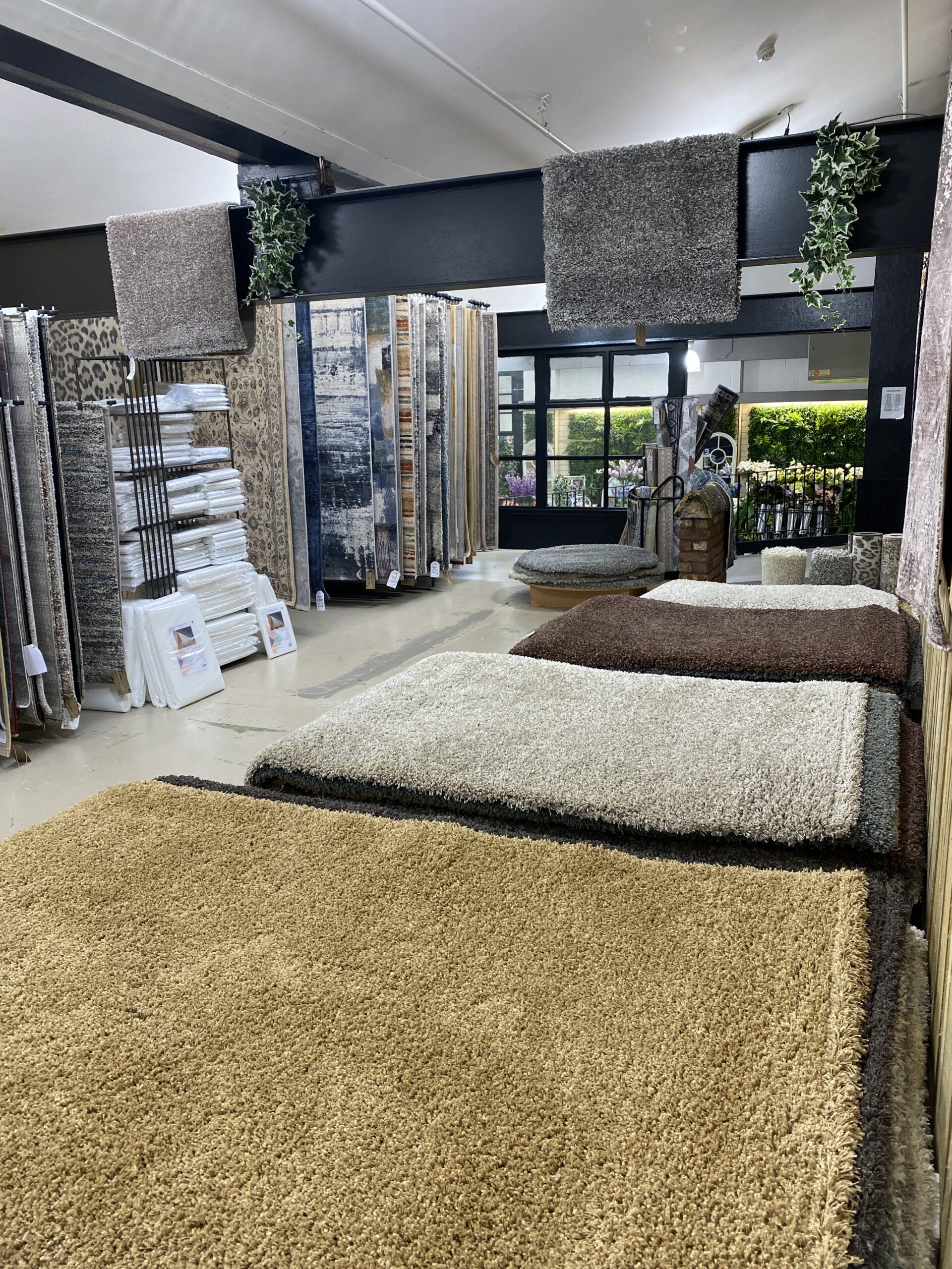 A Guide to Local Rug Retailers in the UK: What to Look For