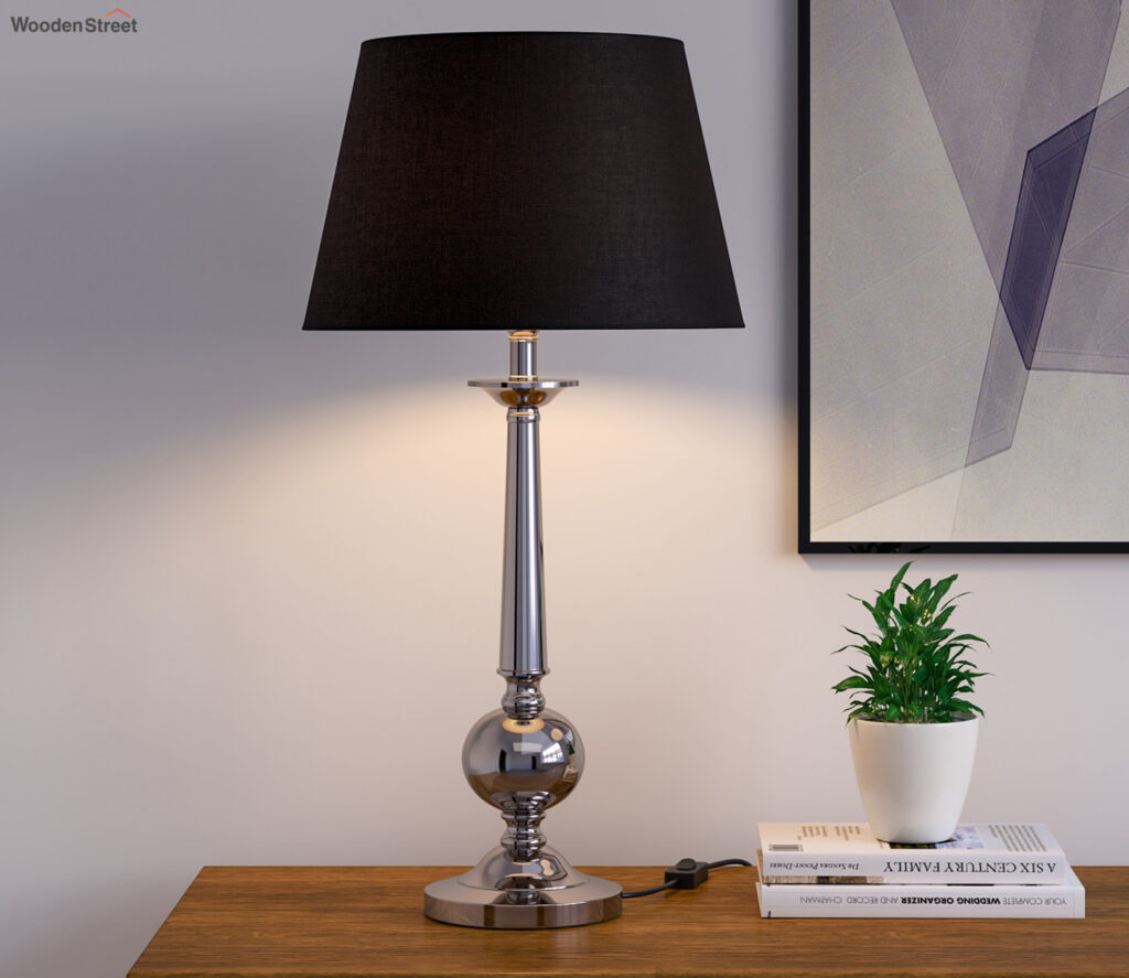 4 Things to Consider Before Choosing a Bedroom Table Lamp