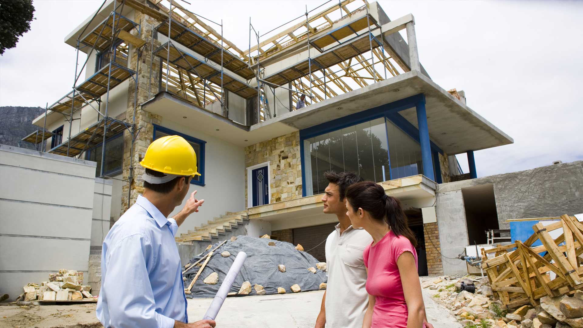 Transforming Spaces: The Role of Home Renovation Contractors