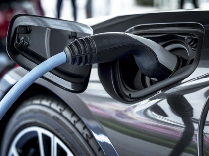 A Complete Guide to EV Charger Installation for Your Home