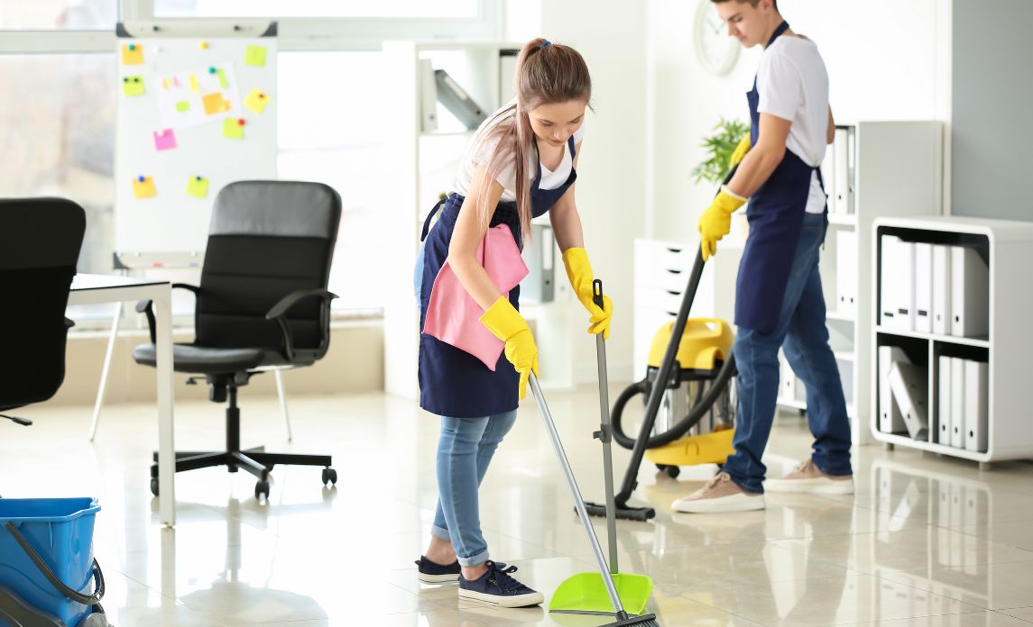 How Can Commercial Cleaning Improve Office Cleanliness?