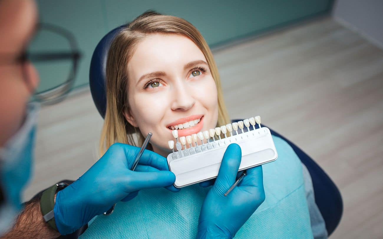 How Do Dental Veneers Impact Eating Habits?