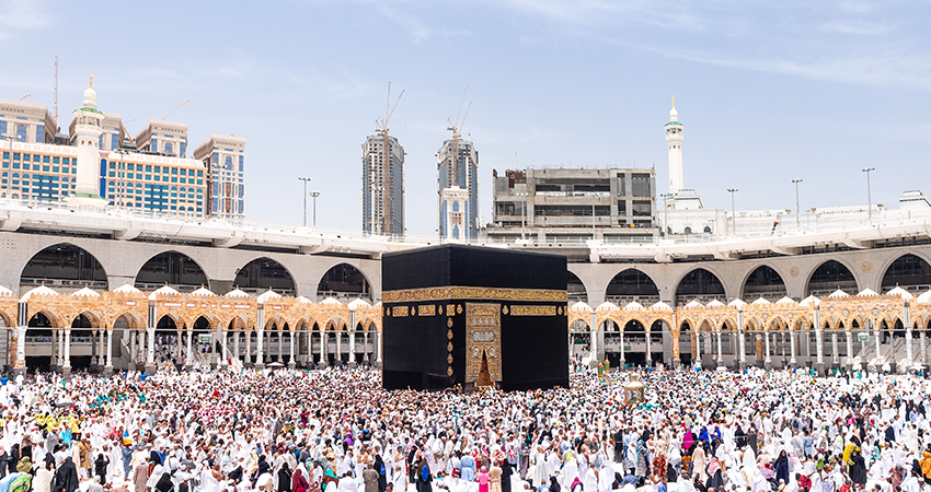 UK Based Umrah Tour From UK – Local Support