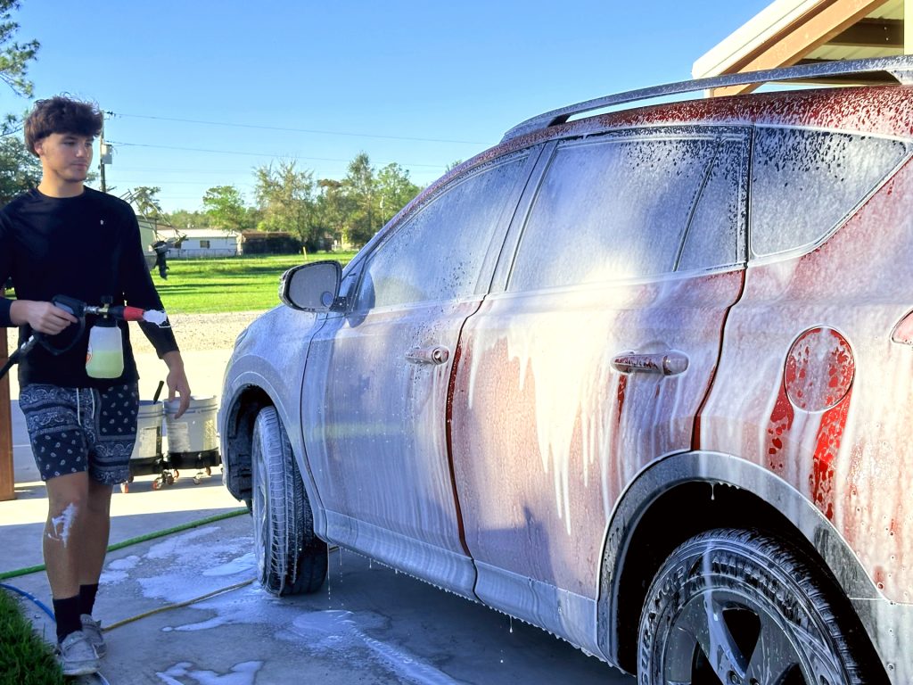 How Does SUV Detailing Improve Your Vehicle’s Longevity?