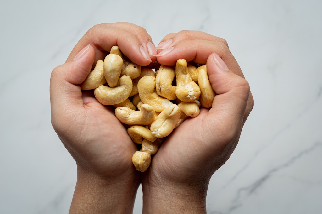 What Are The Benefits Of Cashew Nuts For Skin Health?