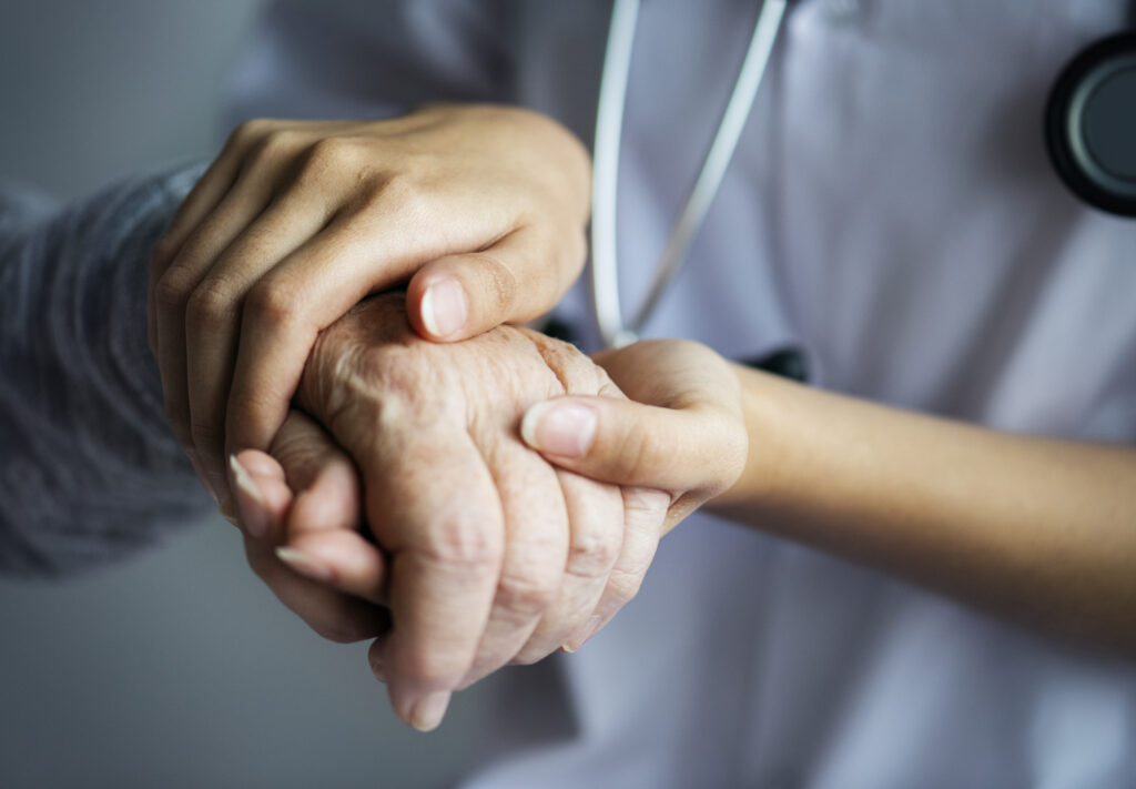 Choose Elderly Care Services in Dubai for Trusted Support