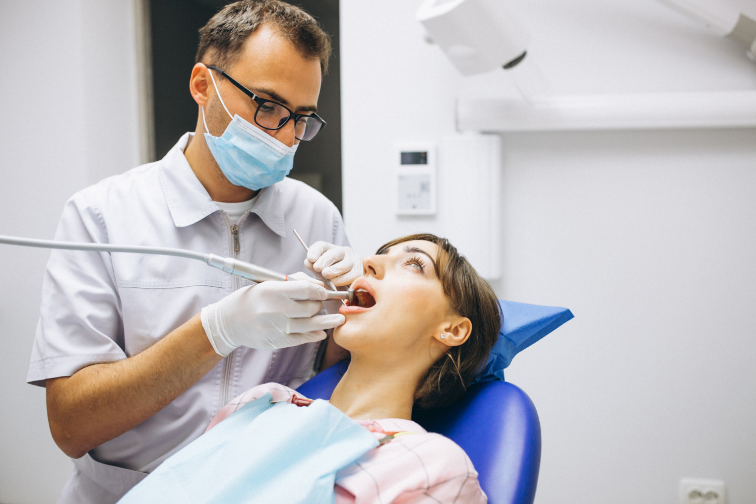 How Do I Locate the Nearest Dentist for Emergency Care?
