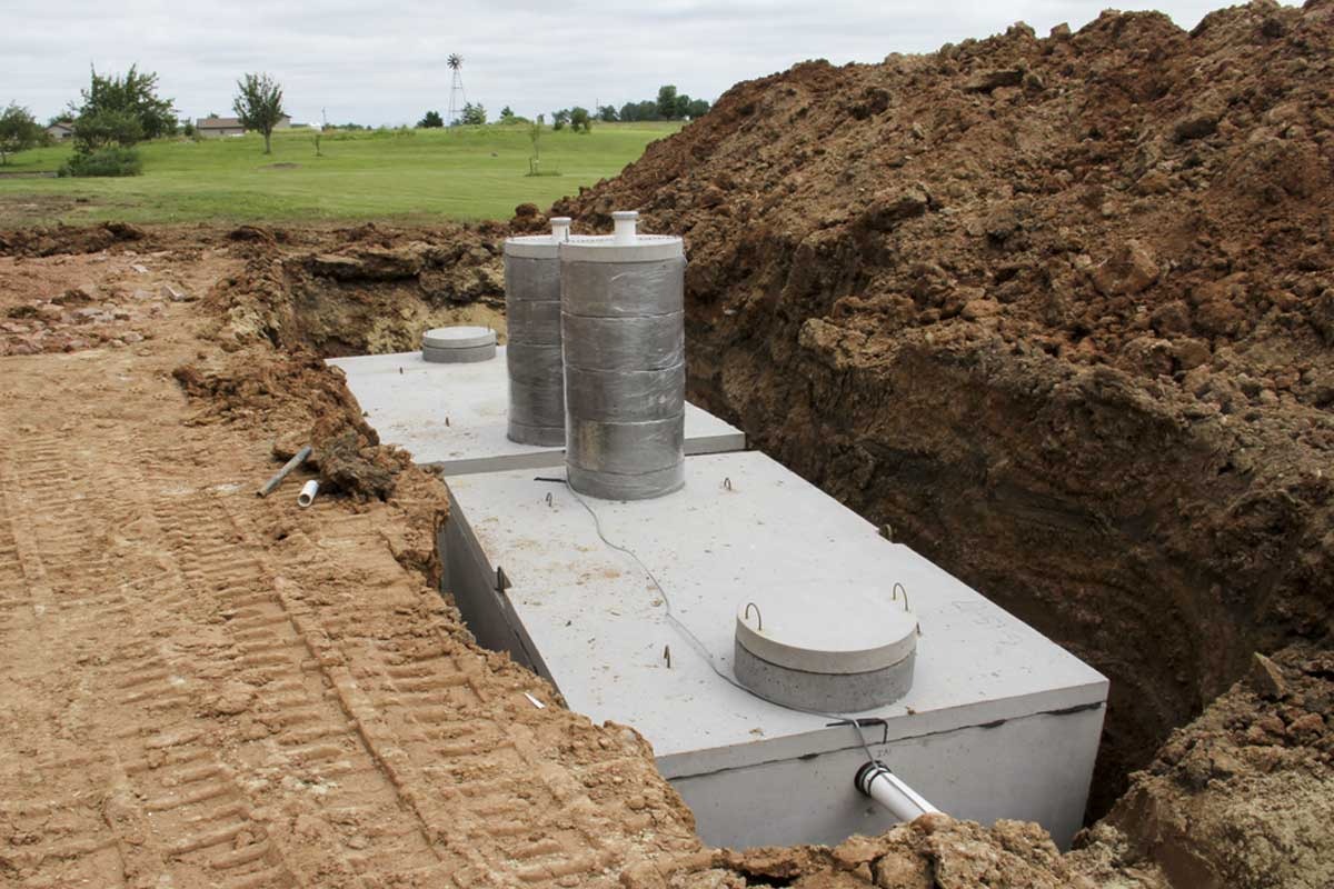 How Regular Septic Tank Service Saves You Thousands