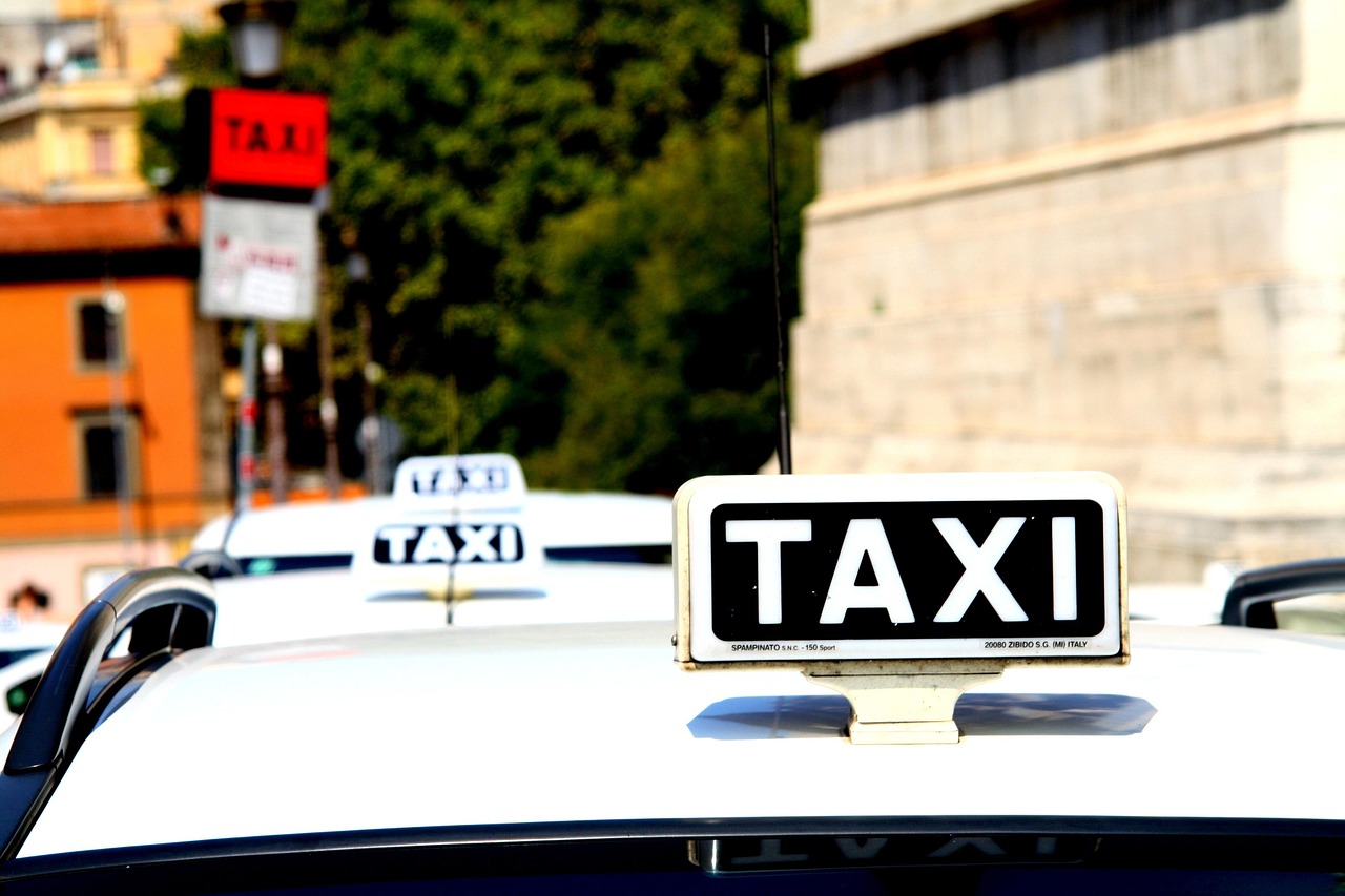 Taxi to Heathrow Airport – Your Ultimate Travel Guide