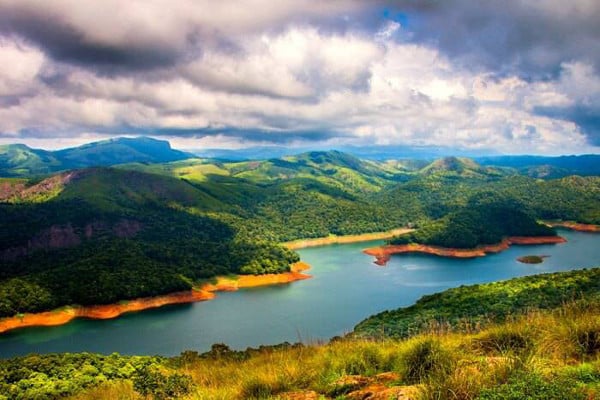 Madurai To Thekkady Cab